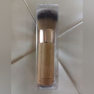 BRAND NEW! Tarte The Buffer Foundation Brush 《NIB》 Full Size
